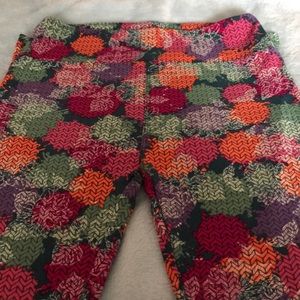 Lularoe OS Leggings.